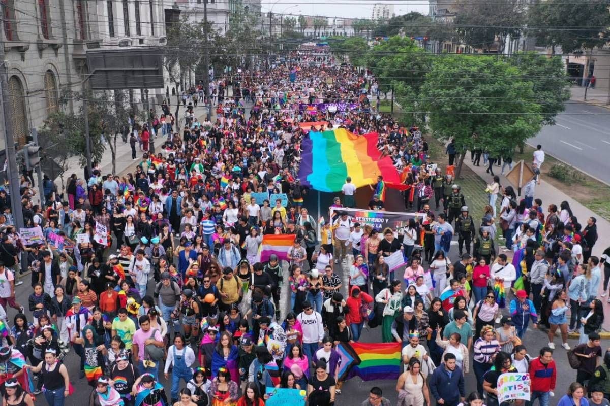 Rechazan decreto. (Foto: Julio Reaño/ @photo.gec)