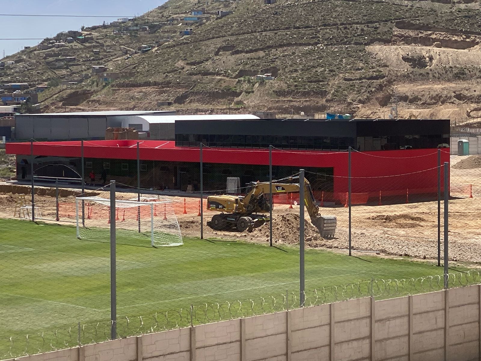 Instalaciones del CAR continúan en construcción. (Foto: GEC)
