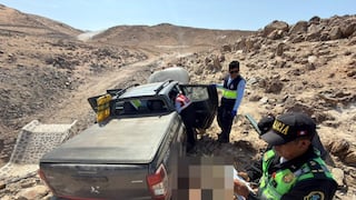 Arequipa: Camioneta se despita y deja cuatro heridos en vía Constanera