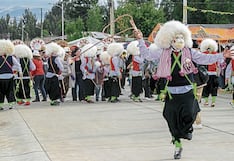 Jauja: la danza donde un anciano cano y de cabello esponjado es el centro de atención