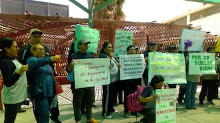 Tacna: Docentes de pedagógico protestan por mejoras remunerativas y nombramientos