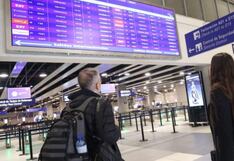 Nuevo aeropuerto Jorge Chávez registra largas colas por fallas en control migratorio