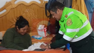 Jefe de la Sexta Macro Región Policial visita a pareja que no fue apoyada por policía para llegar a hospital (VIDEO)
