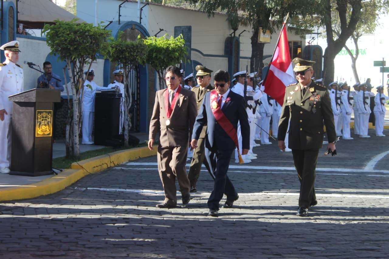 Homenaje a don José de San Martín en Arequipa. (Foto: Álvaro Figueroa/@photo.gec)