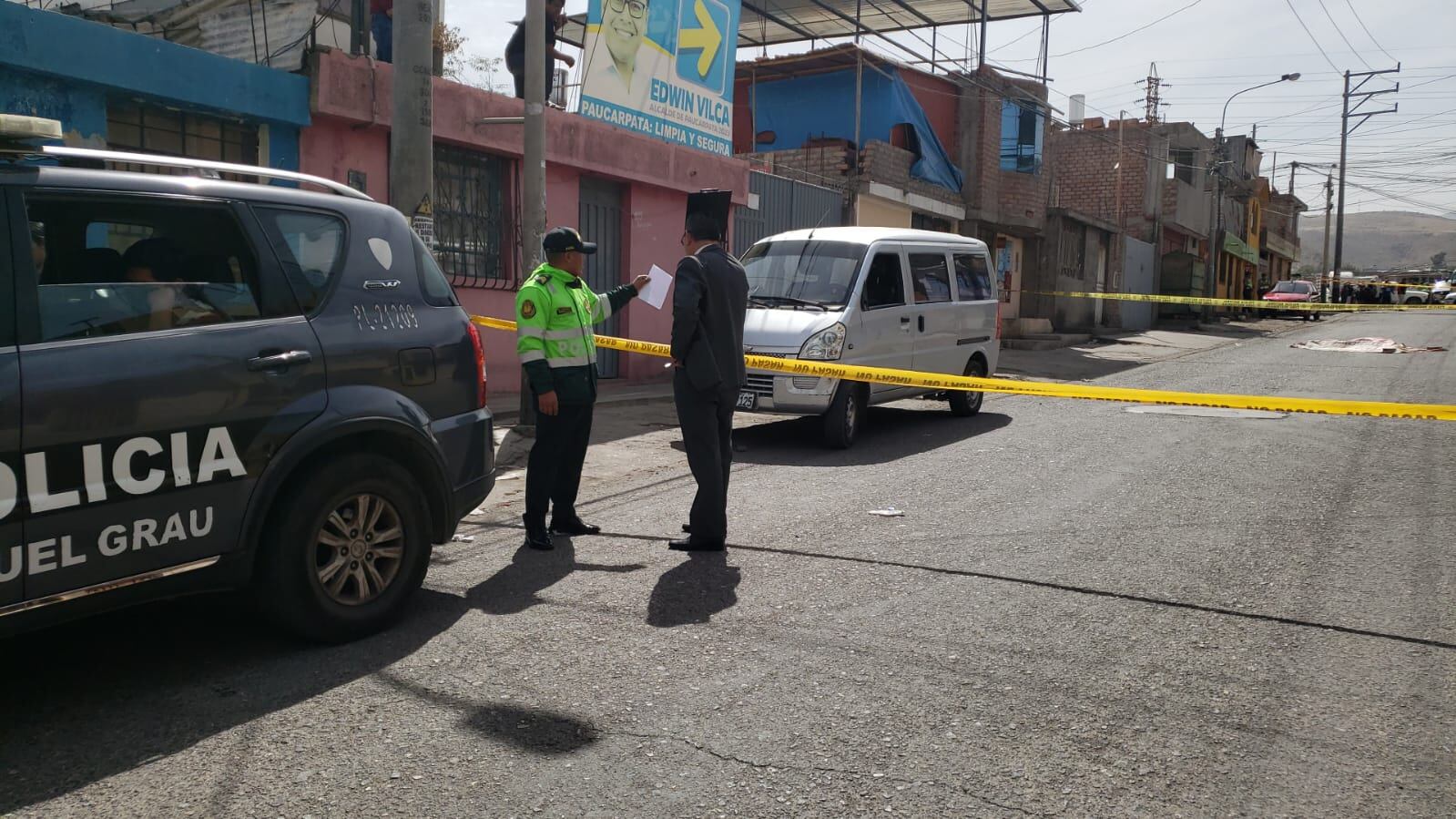 La Policía llegó a la zona para dar inicio a las investigaciones. (Foto: Omar Cruz)