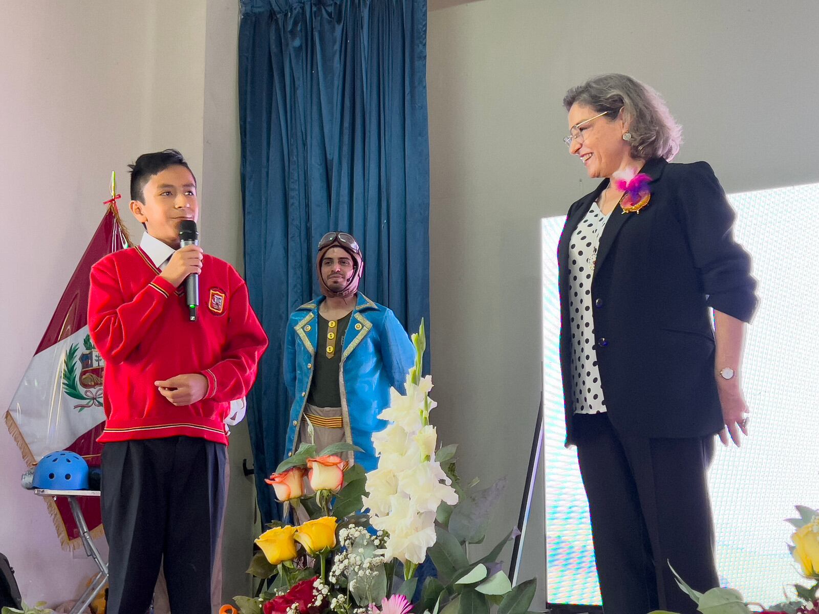 Mincetur premió a los escolares ganadores del V Concurso Nacional de Cuentos Letras Viajeras