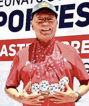 Fernando Cánepa fue el más longevo de la competición en Sudamericano de Deportes Acuáticos Máster, en Chile. Foto: GEC.