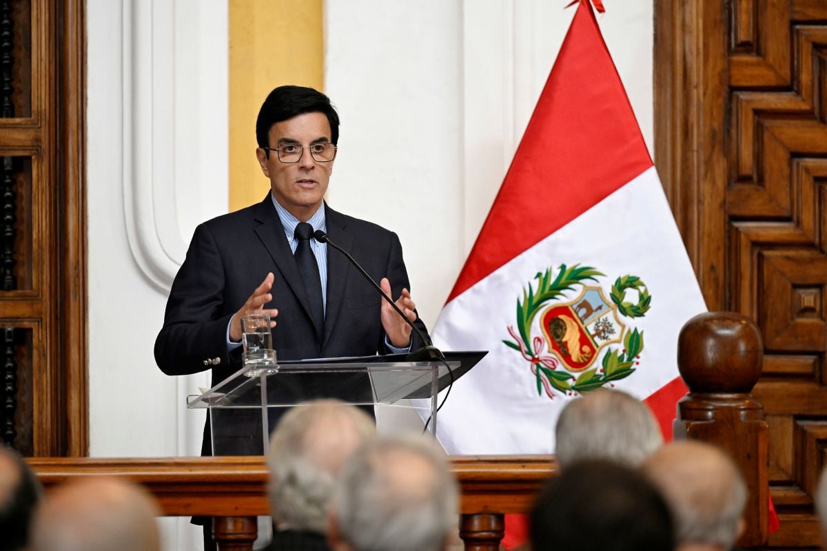 Durante Expomina Perú 2026, el canciller resaltó la posición del país frente a la demanda internacional de recursos necesarios para las nuevas tecnologías y la transición hacia energías limpias. Foto: Relaciones Exteriores.