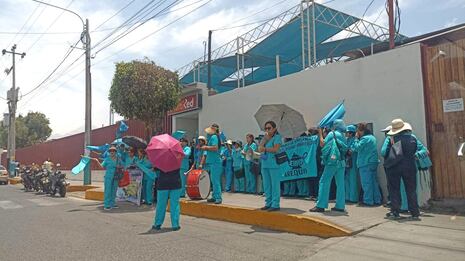 Arequipa: Una enfermera llega a atender hasta 20 pacientes por día