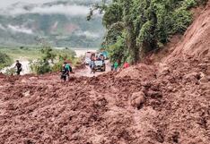 Huaico bloquea la vía Pichanaqui-Perené en Junín (VIDEO)