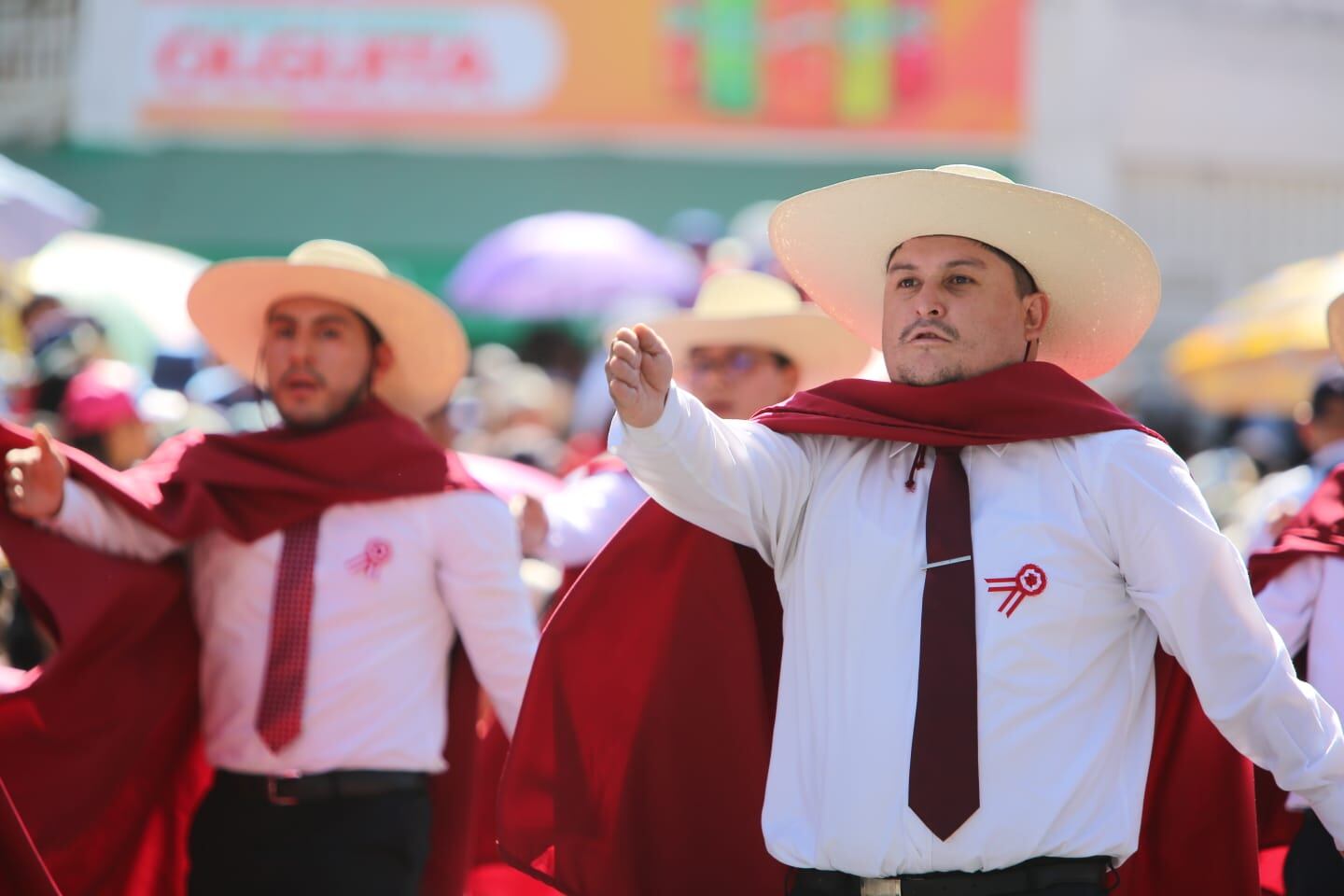 Delegaciones dieron todo para desfile. (Foto: GEC)