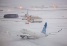 Megatormenta invernal deja al menos 30 muertos y miles sin electricidad en Estados Unidos