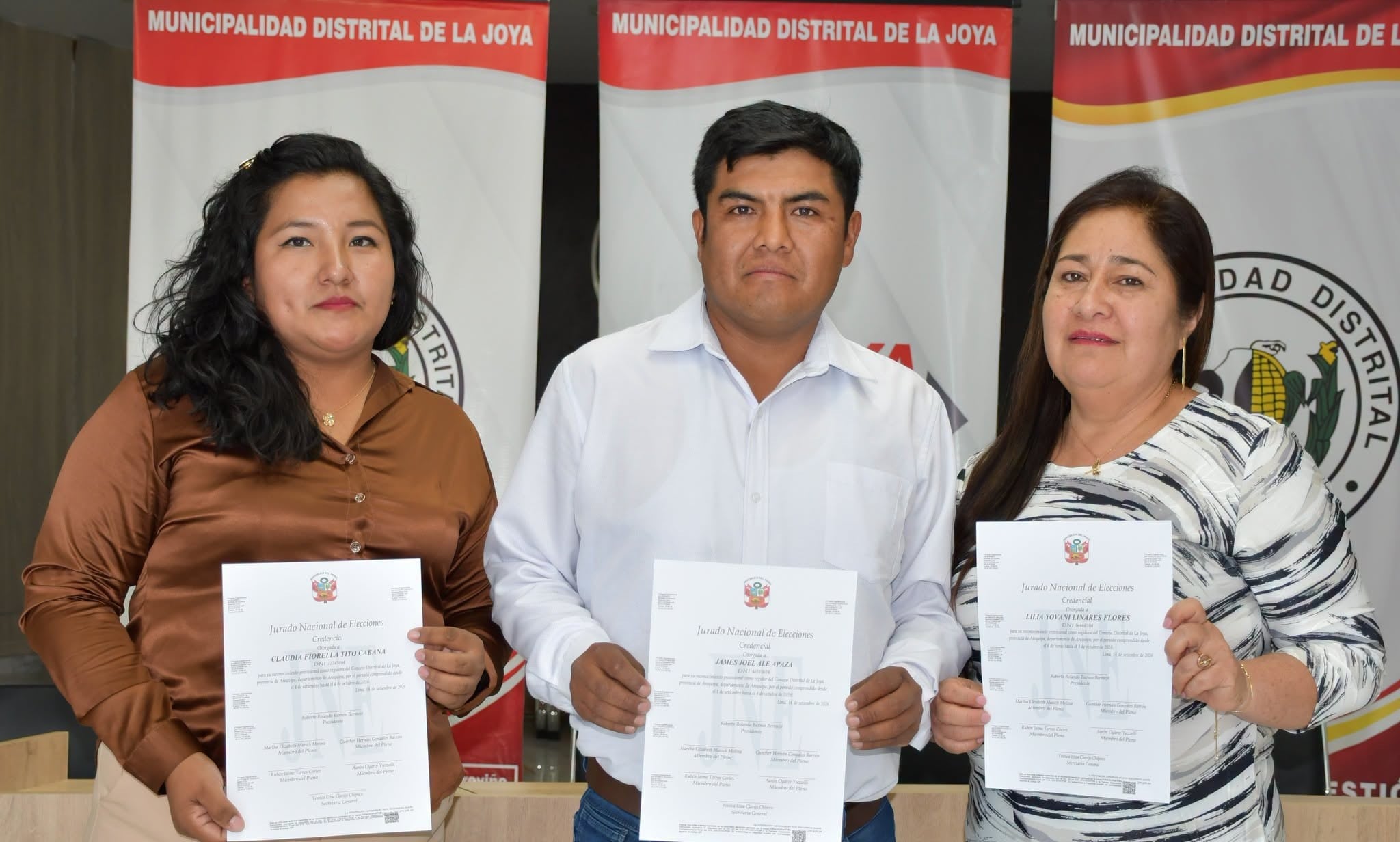 Tres regidores juraron en La Joya, pero solo ejercerán funciones una semana (Foto: Municipalidad de La Joya)