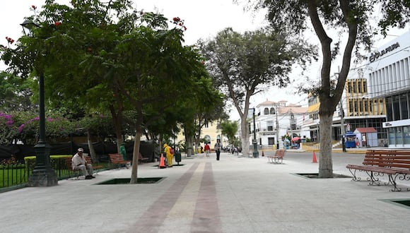 La Contraloría General advirtió una serie de deficiencias técnicas en la ejecución del mejoramiento del servicio en la Plaza de Armas de la ciudad de Piura