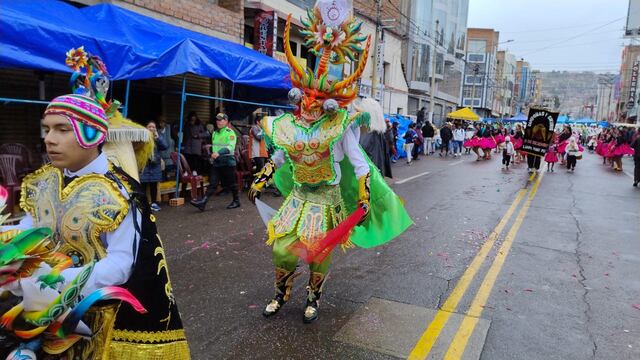 Gran Parada Folclórica en Puno