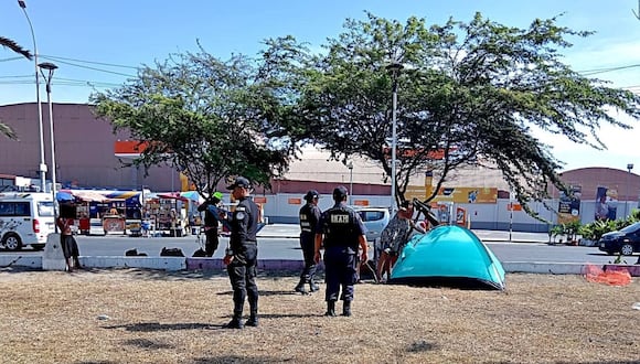 Agentes del servicio de Serenazgo de Trujillo acudieron ante el llamado de los vecinos de la urbanización Santa María.