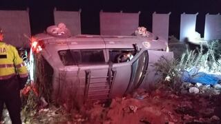 Pisco: chofer se estrella en la Panamericana Sur para evitar robo de su automóvil