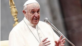 Papa Francisco reprendió a niños que usan el celular cuando comen con sus padres