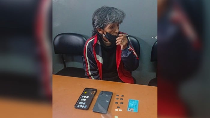 Mujer pretendía ingresar celular al penal de Socabaya en Arequipa. (Foto: INPE)