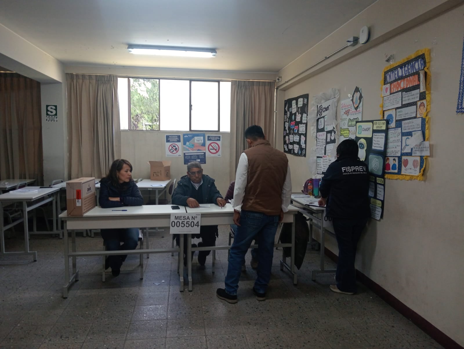 Reportaron una incidencia en el local de votación de la UNSA. Foto: Ministerio Público.