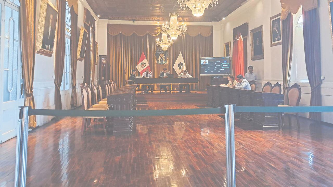 En la última sesión solo cinco regidores se presentaron.