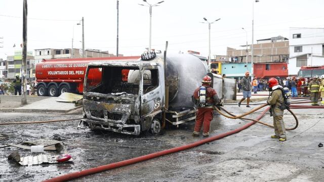 Sedapal anunció medidas para apoyar a los bomberos en Villa El Salvador