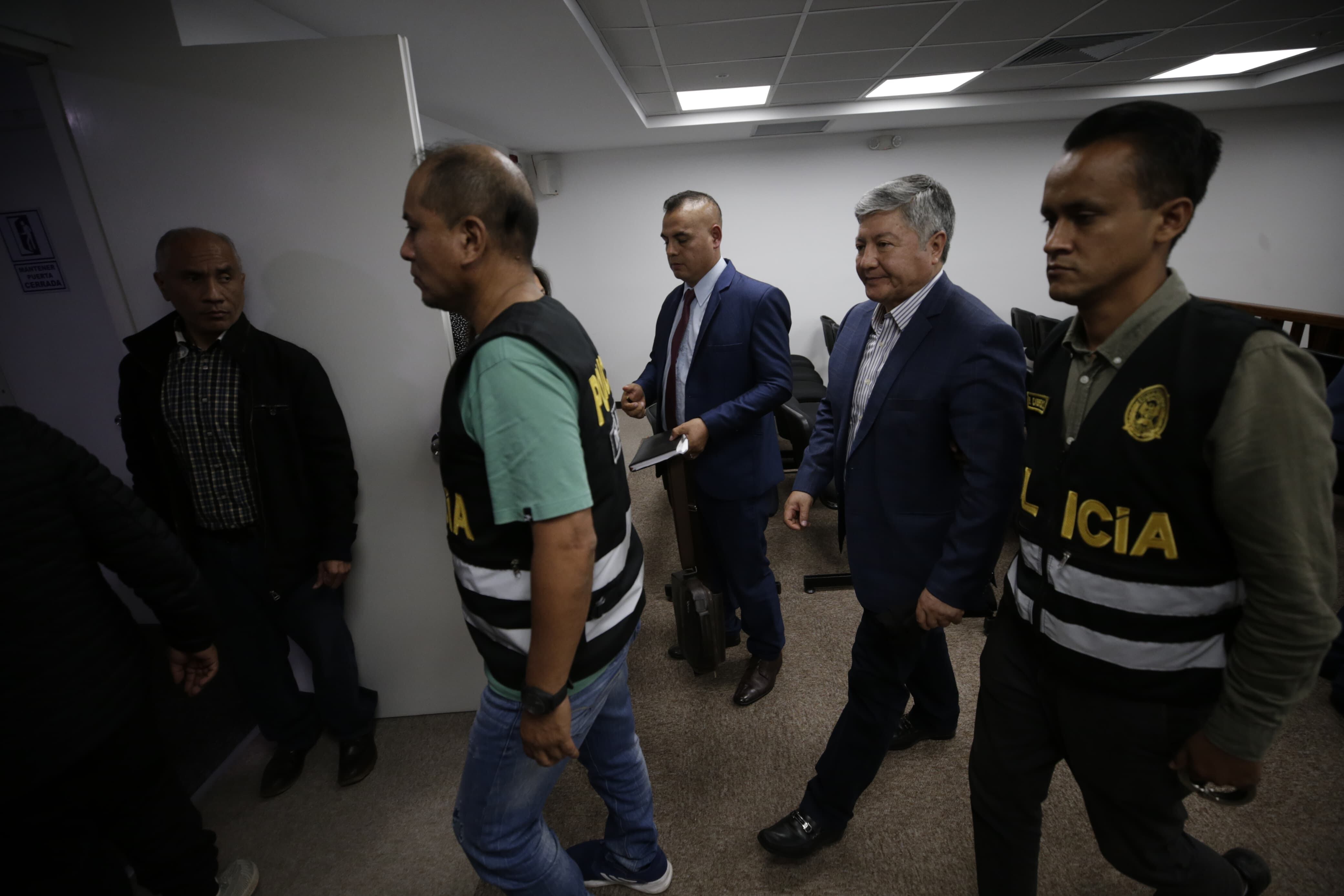 Mateo Castañeda, abogado de la presidenta Boluarte, asegura que le hicieron una "emboscada". Foto: César Bueno @photo.gec