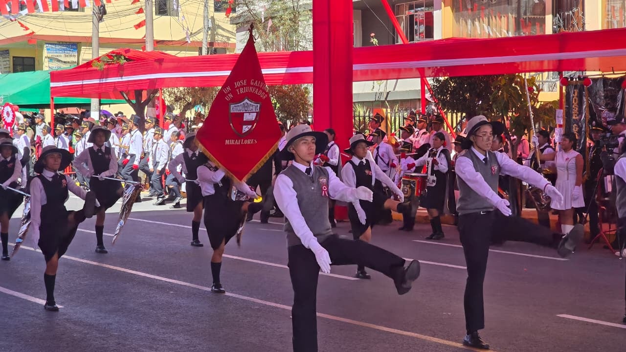 Desfile escolar Campeón de Campeones de la Ugel Arequipa Sur. (Foto: Yunsu Pariapaza/@photo.gec)