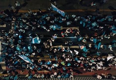 Simpatizantes de partidos llegan a exteriores del Centro de Convenciones por debate presidencial (FOTOS)