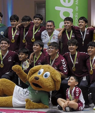 Arequipa Handball Club triunfó sobre un equipo brasileño. Foto: GEC.