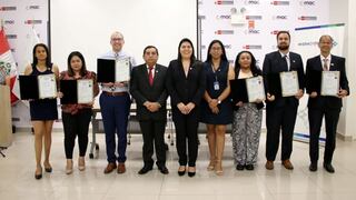 Trujillo: Seis extranjeros obtienen la nacionalidad peruana