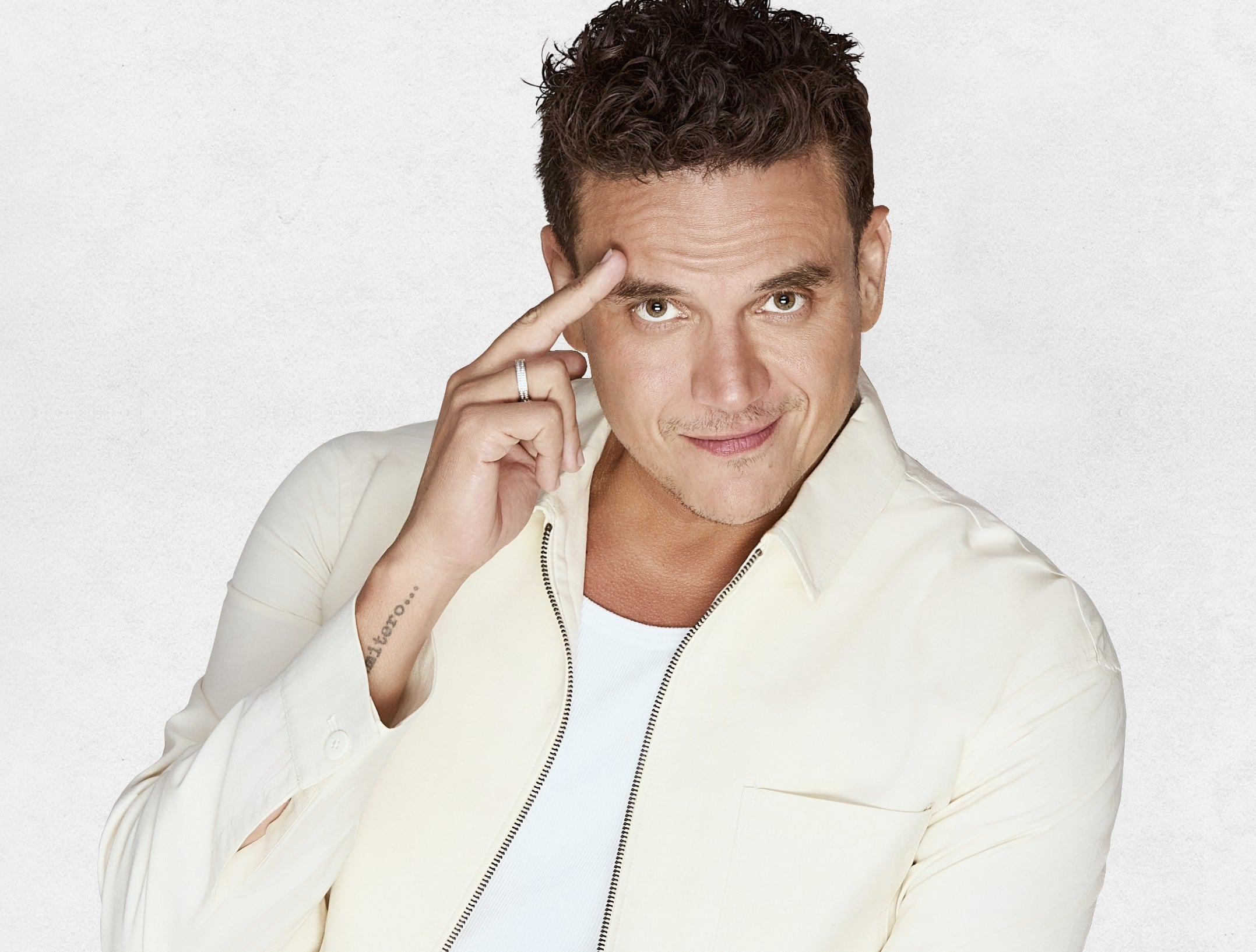 Silvestre Dangond Continúa consolidando su proyección internacional, llevando el vallenato a escenarios de primer nivel en Estados Unidos y Latinoamérica.