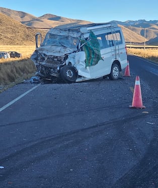 Puno: Dos fallecidos tras un violento choque de vehículos en la vía Interoceánica