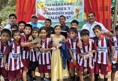 William “Periquito” Chiroque inaugura torneo fútbol en Piura
