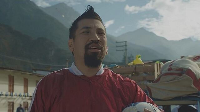 Aldo Miyashiro protagoniza a un futbolista en la nueva película "Calichín" [VÍDEO]