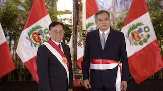 Presidente Balcázar toma juramento a José Zapata Morante como nuevo ministro del Interior