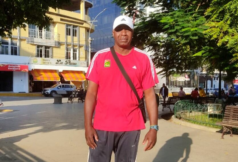 Llega técnico cubano Gerardo Pedroso con un nuevo proyecto de fortalecimiento al vóley sullanero.
