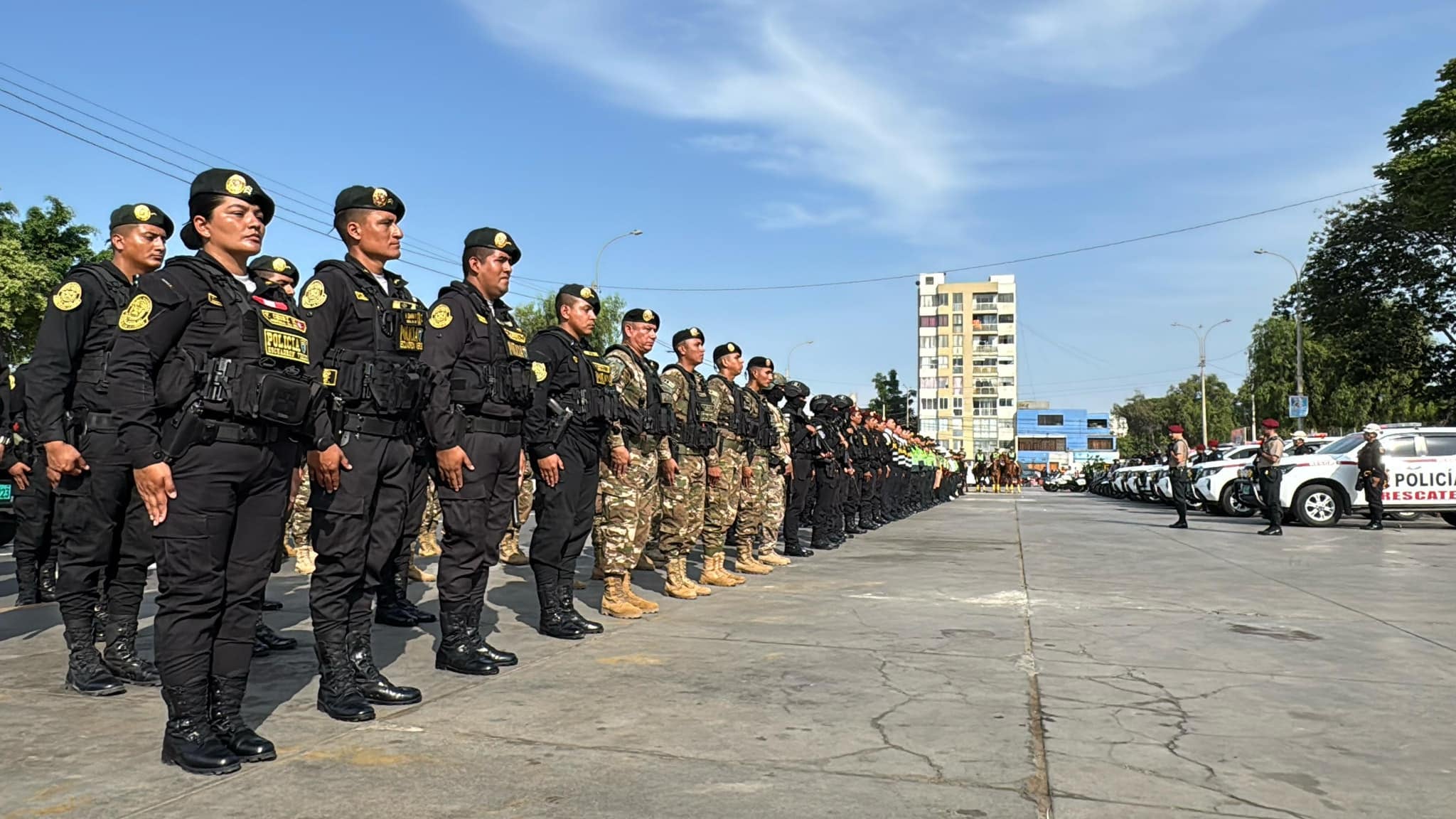 El objetivo es brindar seguridad a alumnos, docentes y padres de familia de los 600 centros educativos que dictan clases en la región.