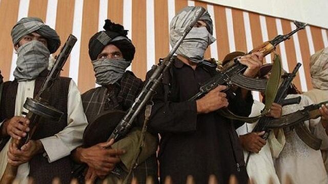 Afganistán: Secuestran a 70 personas y al menos siete habrían sido ejecutadas