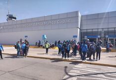 Puno: Más de 30 escolares se quedaron en aeropuerto con las ganas de emprender un viaje de excursión