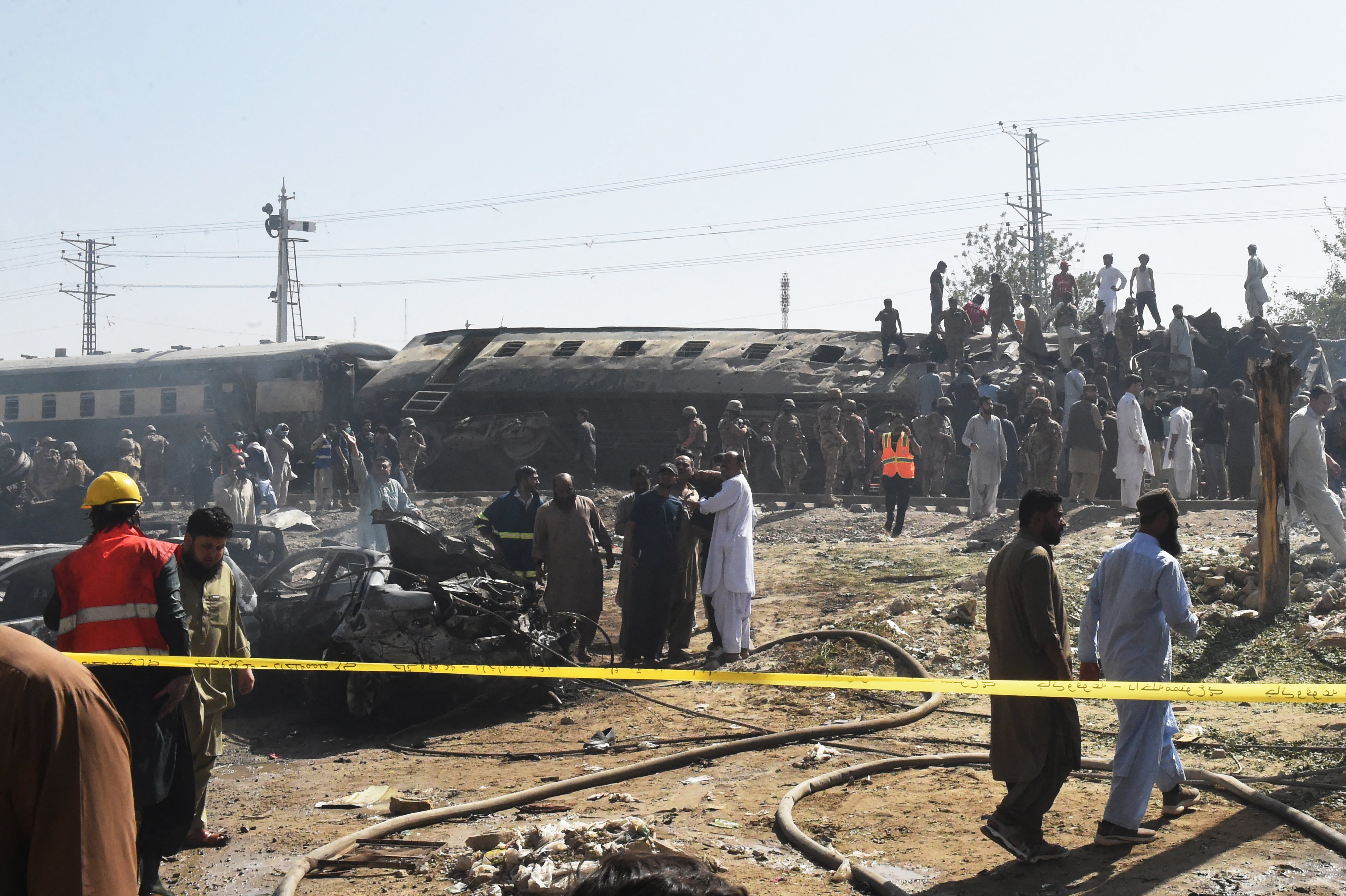 El atentado ocurrió en la ciudad de Quetta, en la conflictiva provincia de Baluchistán. El Ejército de Liberación de Baluchistán (BLA) reivindicó la acción. (Photo by Banaras KHAN / AFP)