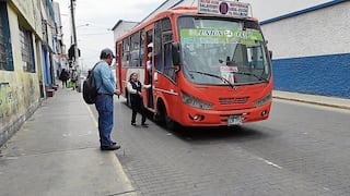 Transporte en Arequipa: Choferes indolentes con los invidentes
