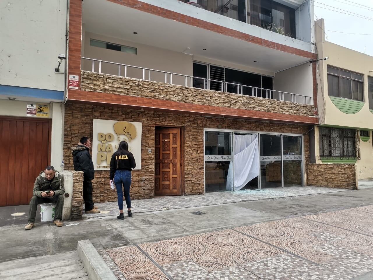 Extorsionadores exigen el pago de S/50 mil a los propietarios y advierten que de no pagar atentarán contra sus menores hijos.