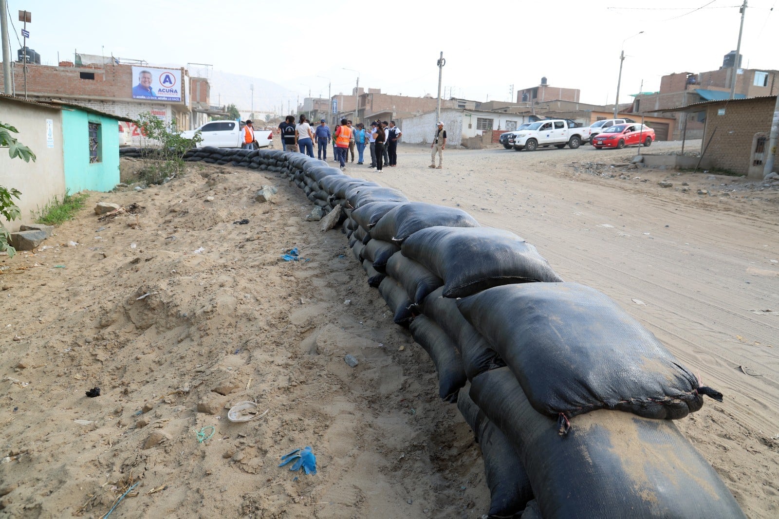 Municipalidad colocó los fardos en varios sectores del distrito de Alto Trujillo