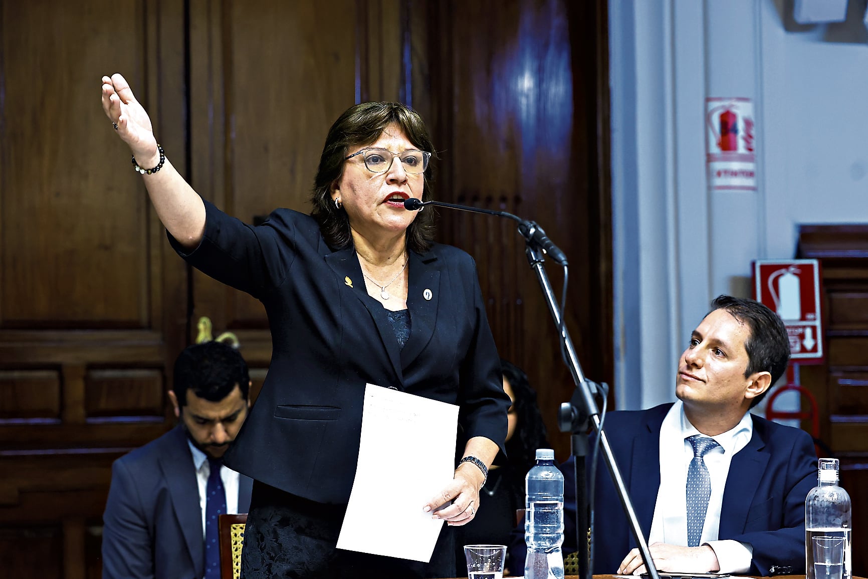 La fiscal Delia Espinoza continuará con acciones constitucionales, tras inhabilitada por 10 años-