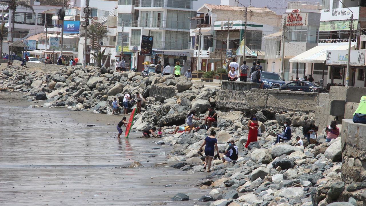 Someterán a votación iniciativa que permitirá hacer obras en Buenos Aires, Huanchaco y Las Delicias, mientras se licita la solución definitiva al problema de la erosión.