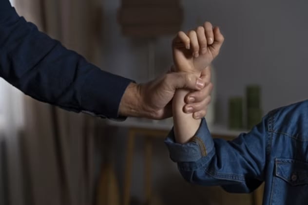 Sobre medidas de protección para mujeres, niños y adolescentes en Sullana