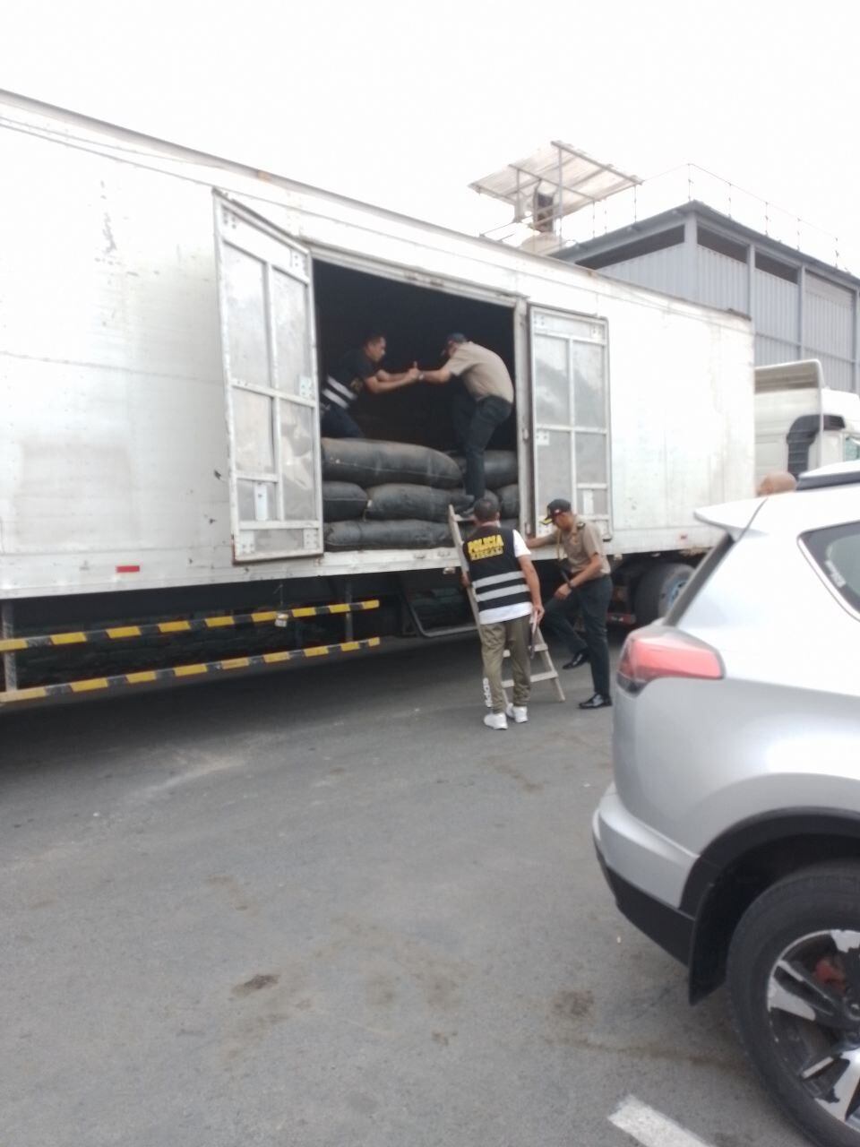 Una vez más la Policía Fiscal asesta un duro golpe al contrabando. Foto/Difusión.