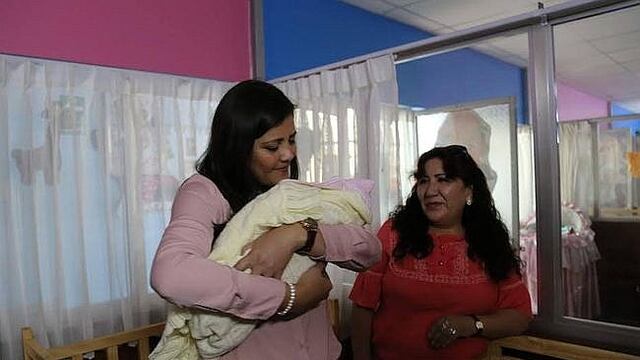 ​Arequipa: Yamila Osorio se convertirá en la madrina del bebé abandonado en el GRA