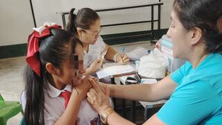 Piura: Vacunan a más de 16 mil menores contra el dengue